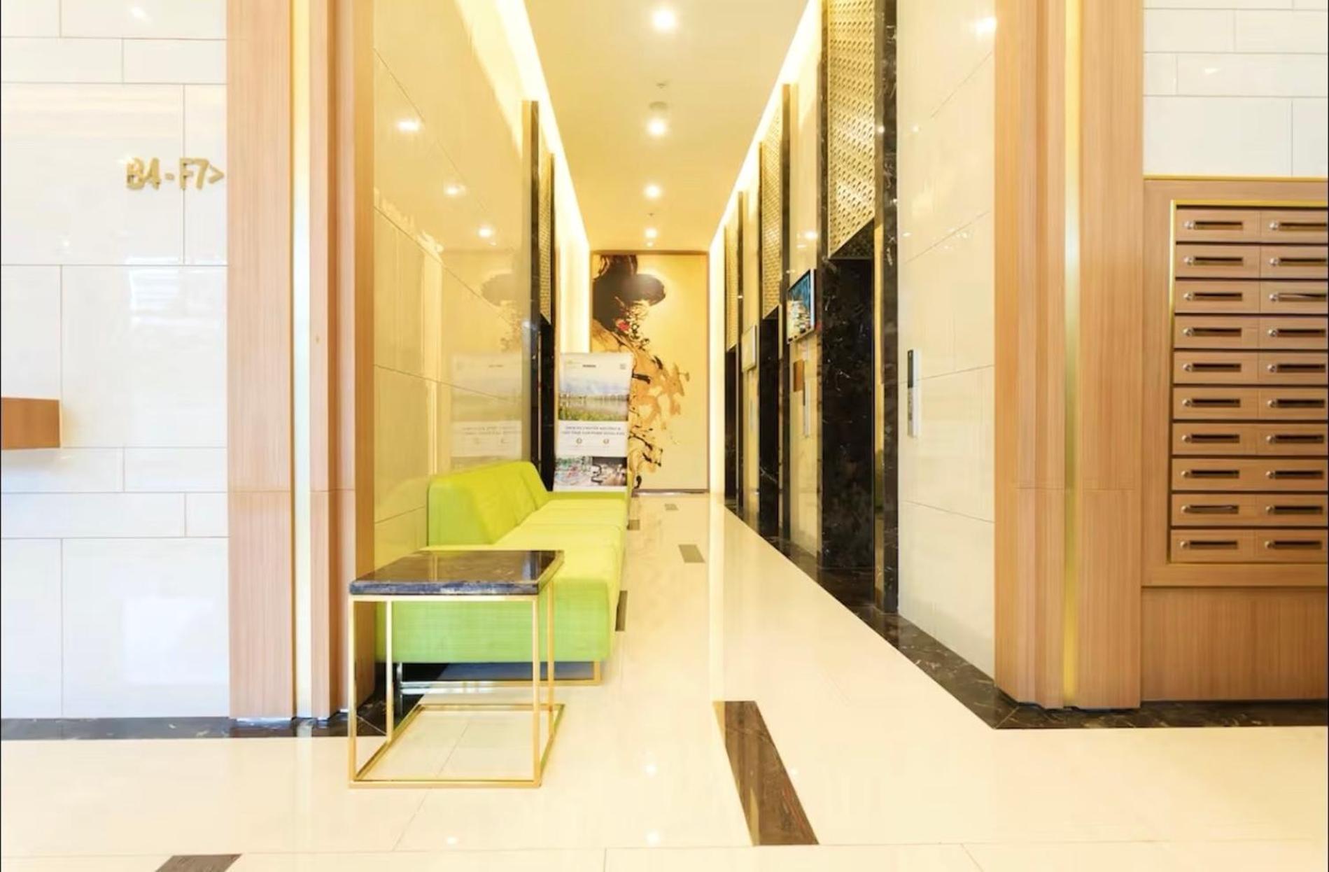Zo Apartment Rivergate Center Ho Chi Minh City Exterior photo